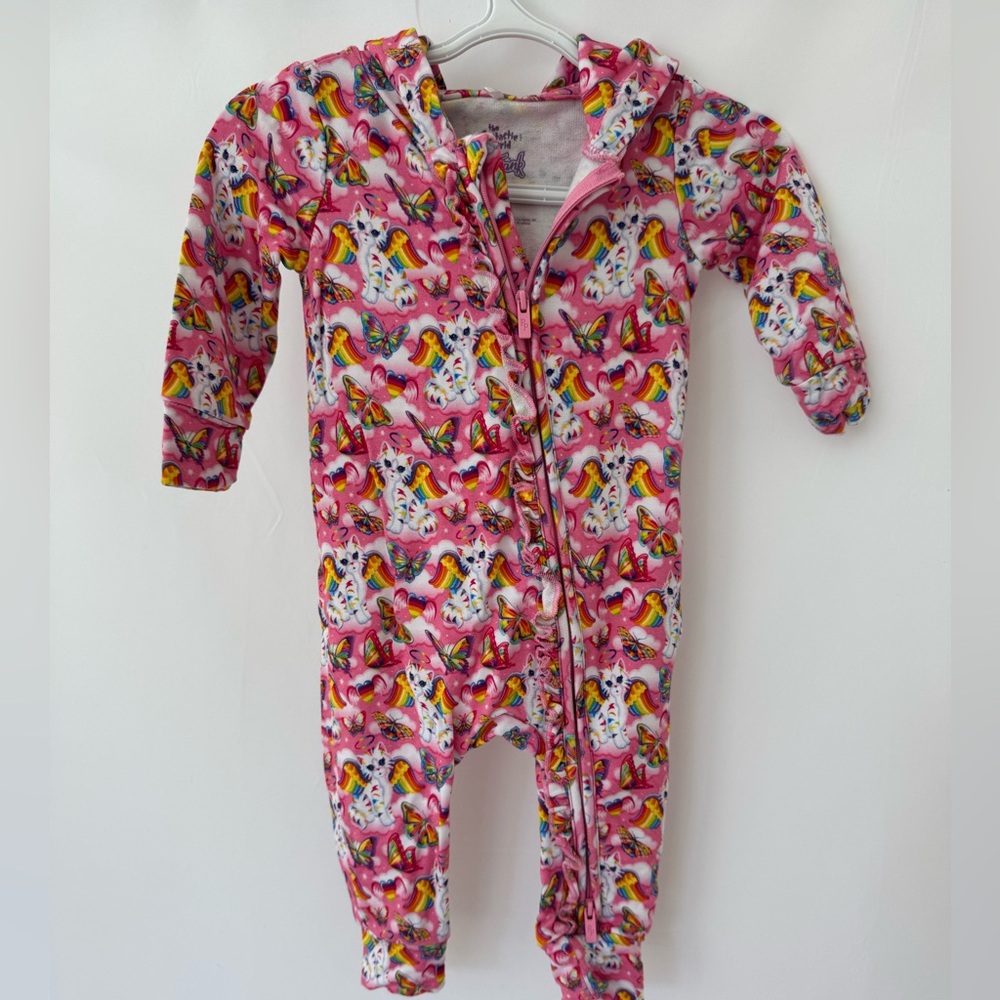 Posh Peanut x Lisa Frank Angel Kitty French Terry Hooded Romper - Picture 3 of 6